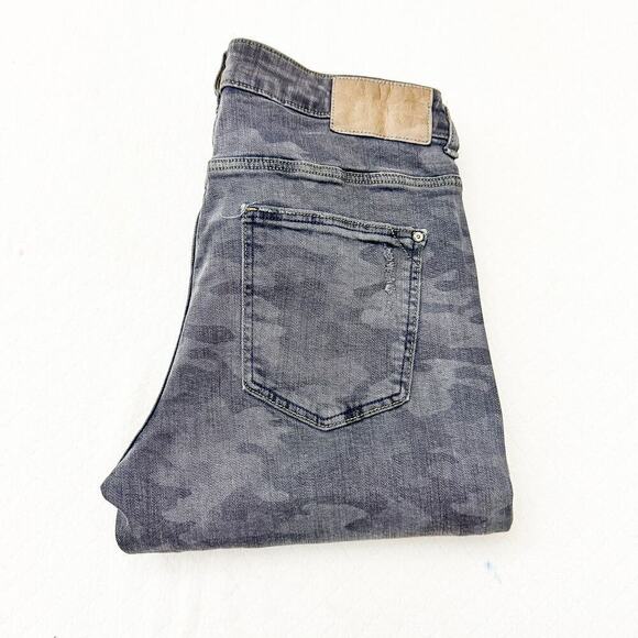 Zara Mid Rise Skinny Camouflage Patterned Print Denim Jeans Raw Hem Size 40 US8 - Picture 1 of 8